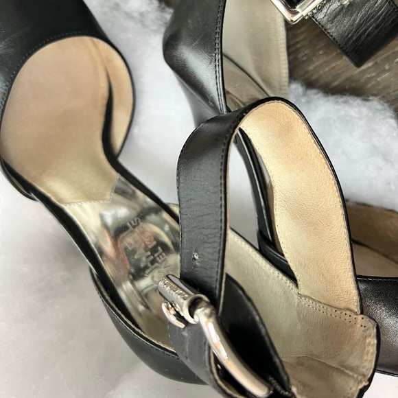 Michael Kors heels - Picture 2 of 12